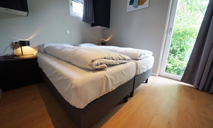 Susteren House | Wonderful private villa for 4 guests with pool, WIFI, TV, terrace and parking