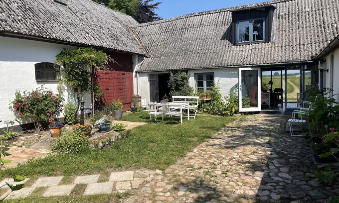 Hammenhog House | Wonderful Scania farm in Fagra Österlen. Modern Building and Beautiful Courtyard