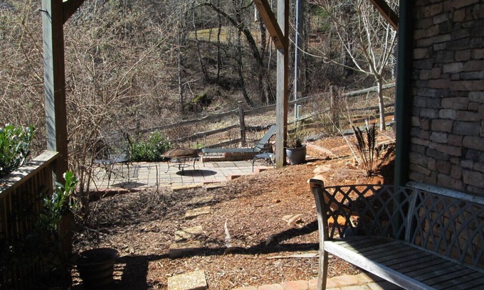 Jefferson Condo | Wonderful Stay at Greta's Getaway