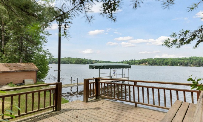 Stone Lake House | Wonderful updated 4 bedroom cabin on Long Lake