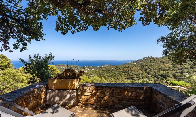 Cap Benat House | Wonderful villa for 6 people with WIFI, TV, terrace and parking