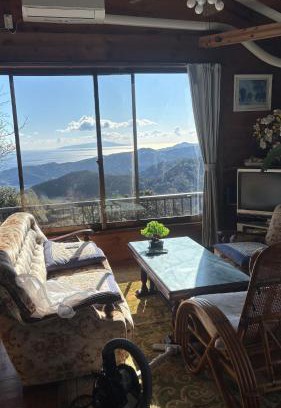 Atami House | Wood house pinnacle ocean view and Mountain View