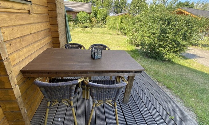 Ossenisse House | Wooden chalet for 4 people in a small holiday park in Ossenisse