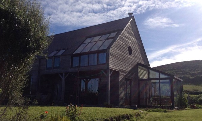 Vauville House | Wooden house in Vauville La Hague, sea view