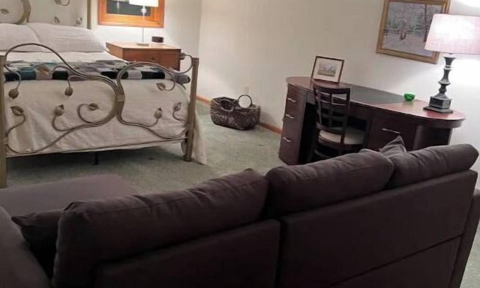 Baileys Harbor House | Woodgrove House