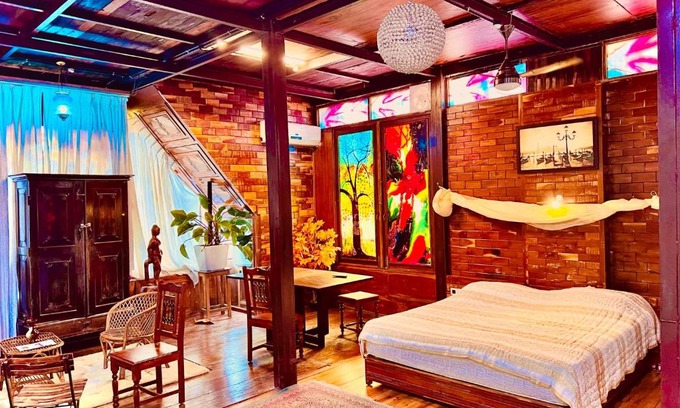 Nedumbassery Bed & Breakfast | Woodhouse BnB near Cochin Airport