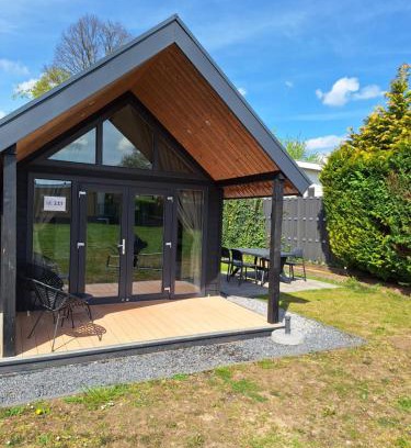Lathum Ski Chalet | Woodlonge Tinyhouse