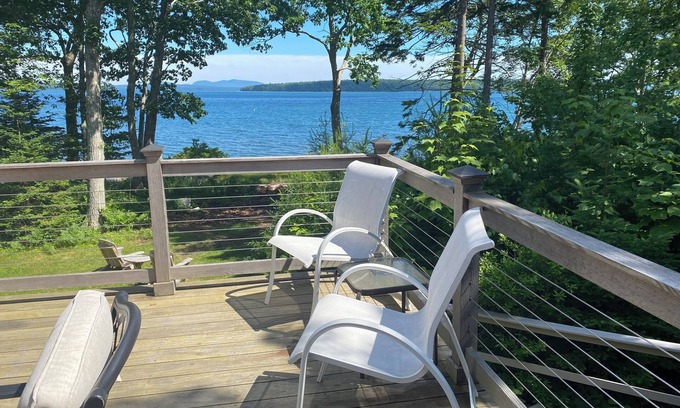 Blue Hill House | WOODS POINT - ON BLUE HILL BAY - BEAUTIFUL VIEWS