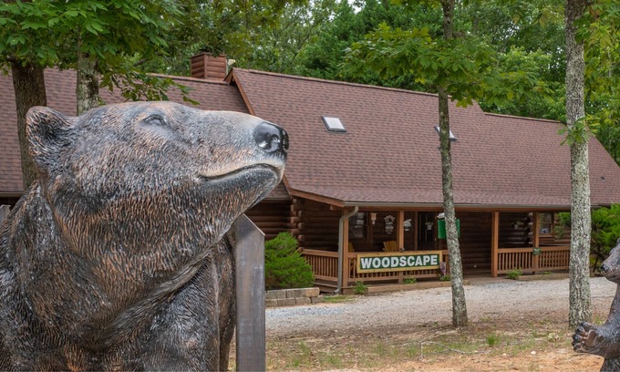 Warm Springs Cabin | Woodscape Cabins "Wolf" - End Cabin of Triplex