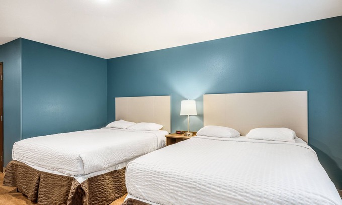 Tyler Hotel | WoodSpring Suites Tyler Rose Garden