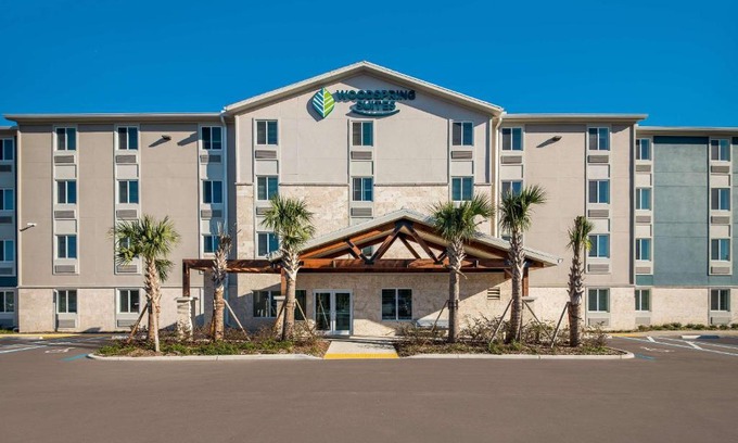 Wesley Chapel Hotel | WoodSpring Suites Wesley Chapel-Tampa