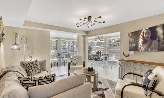 Tarpon River House | Work-friendly duplex 1, shared hot tub! Near Las Olas Blvd