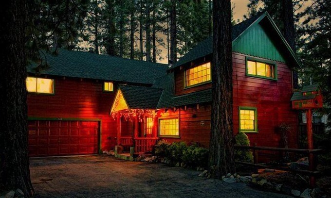 Al Tahoe Cabin | Work Remotely Live in Tahoe - Large Family Friendly Mountain Home Away from Home