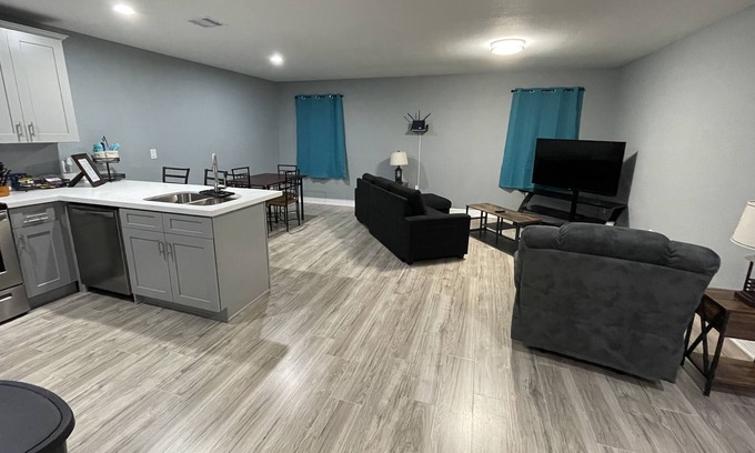 Lakeview  Jefferson County Apartment | Worker’s Lodging Home away from home