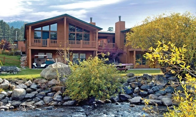 Estes Park Condo | Worldmark Estes Park: Studio Resort Suite