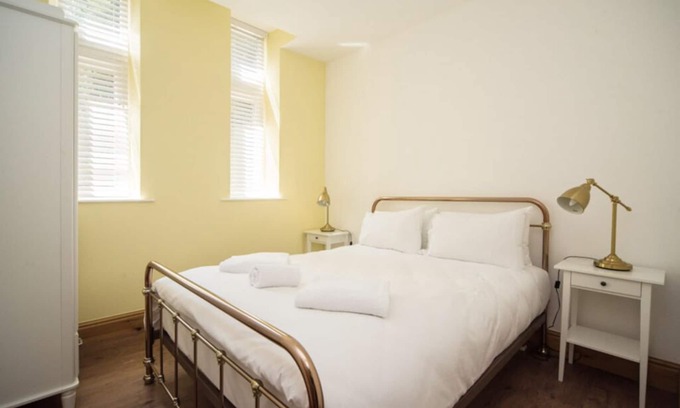 Nottingham Apartment | ☆Wow!☆ 1bed Stunning Apt in Victorian Mansion