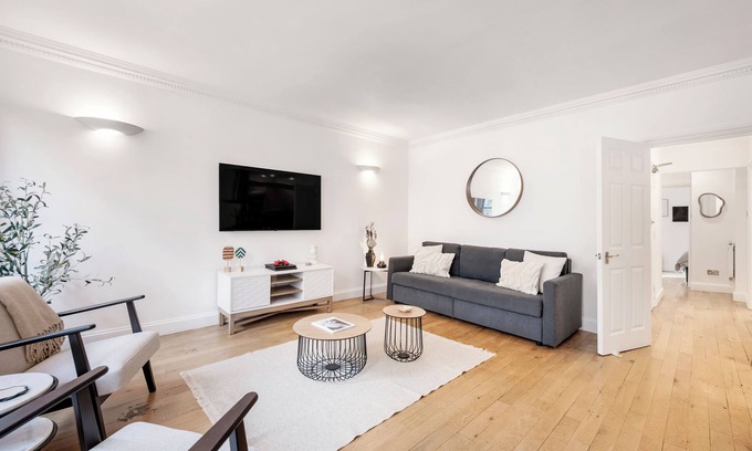 Temple Apartment | WOW! 2 Bedr/3 Beds Covent Garden/5 mins subway