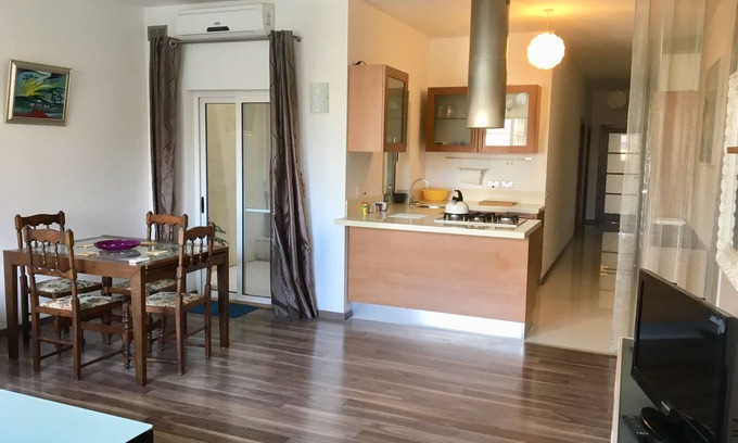 Birkirkara Apartment | Wow, Cozy room in Fabulous Apartment