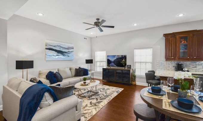 Downtown Apartment | WOW! Downtown Bentonville Condo Just Off The Square & Steps From Everything