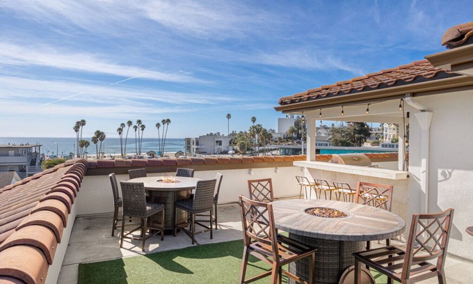 Westside Santa Cruz House | WOW! Luxury 5000sf Oceanview next to Main Beach