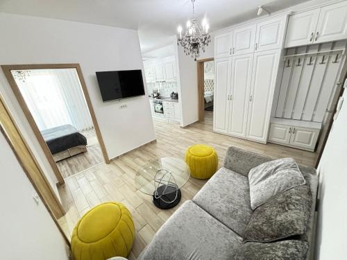 Oradea Apartment | WR2 Apartment 35