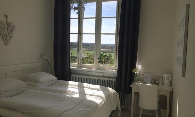 Tollarp Bed & Breakfast | Wramsta B&B