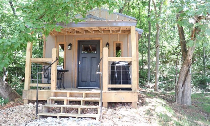 Powell Cabin | Wren's Nest Cabin