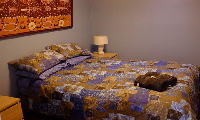 Deepdene Apartment | Wrenwood Chalets Caves Road Unit 3