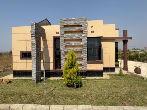 Lusaka House | WS guest house