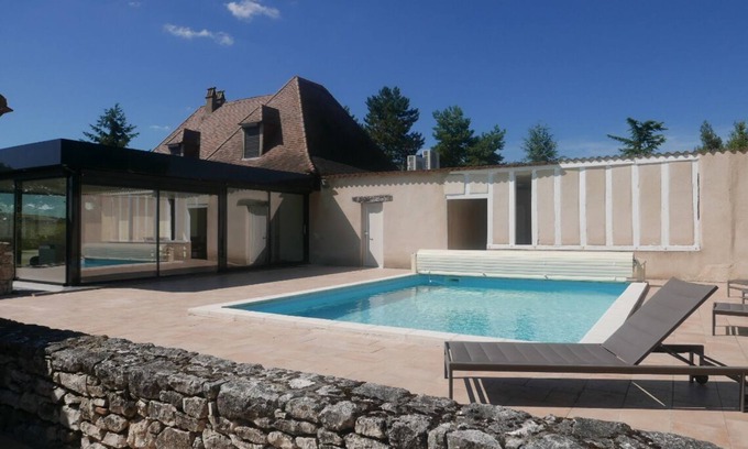 Pomport Villa | Www.lerocal.eu