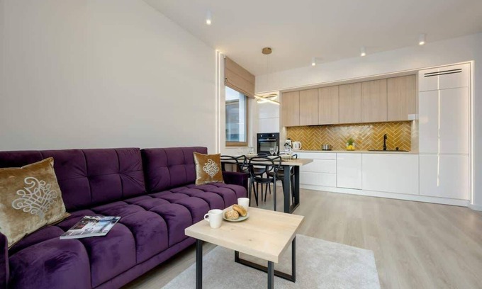 Mokotow Apartment | Wynalazek 3C | Modern Apartment | Parking