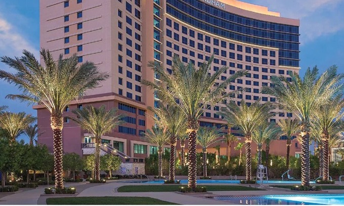 Las Vegas Condo | Wyndham Desert Blue Resort - 2br condo- sleeps 6 or 8 -full kitchen/washer/dryer
