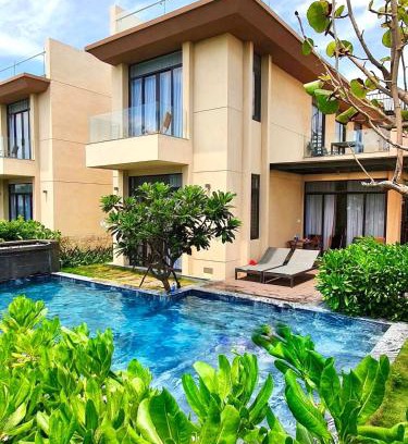 Cam Lam Villa | Wyndham Garden 3Br Villa 5star Resort Beachfront