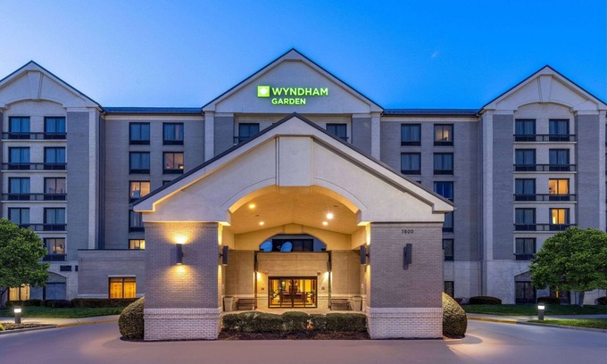 Waldron Hotel | Wyndham Garden Kansas City Airport
