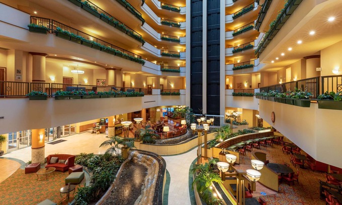 Business District Hotel | Wyndham Grand Oklahoma City Downtown