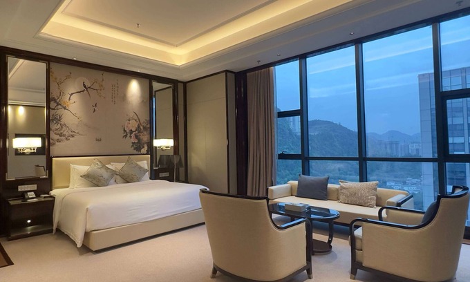Bijiang District Hotel | Wyndham Grand Tongren Downtown Hotel