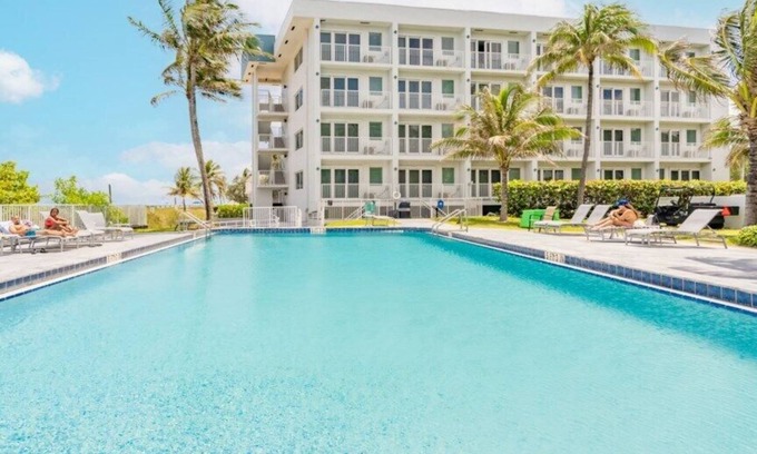 Pompano Beach Condo | Wyndham Sea Gardens - Pompano Beach - 1 Bedroom Condo