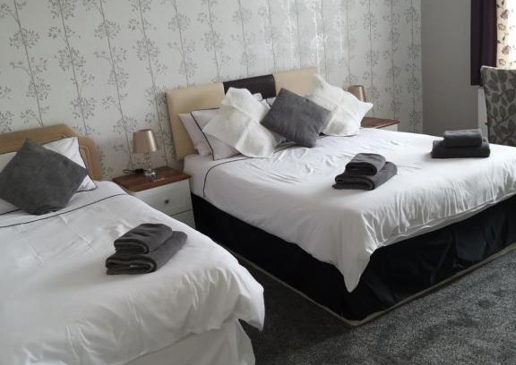 Hoylake House | Wyngate Guest House