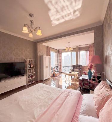 Jeifangbei Central Business District Apartment | Xiao Yu Residential Apartment Near Jiefangbei and Hongya Cave