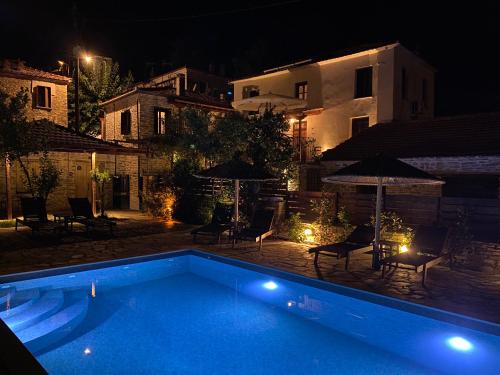 Xinovrisi Apartment | Xinovrissi Apts & Pool