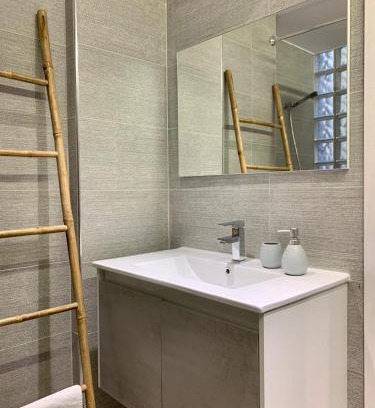 Thessaloniki City Centre Apartment | Xsoma Flats "Twins"