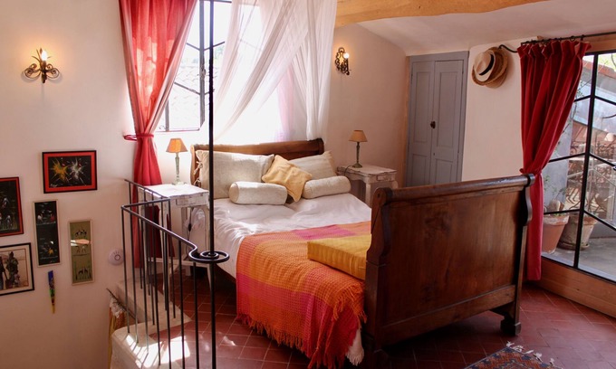 Flayosc House | XVII century town house with a studio apartment