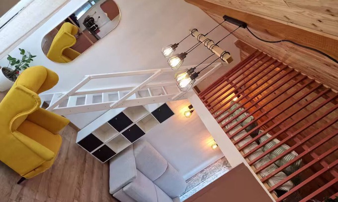 Codognan Apartment | XXL master suite