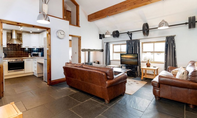 Conwy Cottage | Y Beudy - Three Bedroom Cottage, Sleeps 6