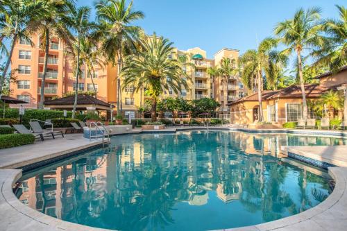 Aventura Apartment | Yacht Club Newly renovated parking included
