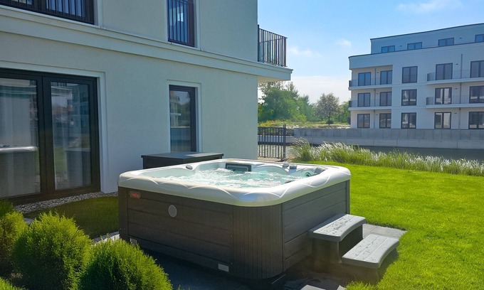 Barth Apartment | Yachthafen Premium plus Spa - Holiday apartment in Barth marina