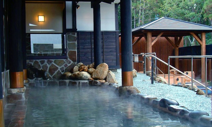 Yakushima House | Yakushima Jomon No Yado Manten