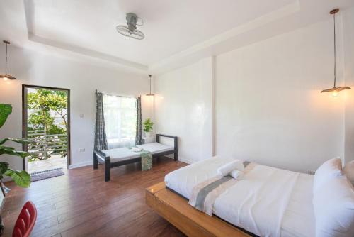 Catangnan Apartment | YAMA APARTMENTS - Private Beachfront