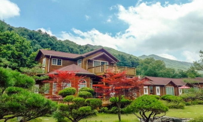 Danwol House | Yangpyeong Pension Bene