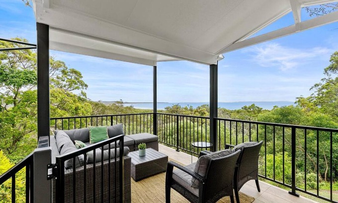 Point Lookout House | YARABIN - Luxury Home With Ocean Views
